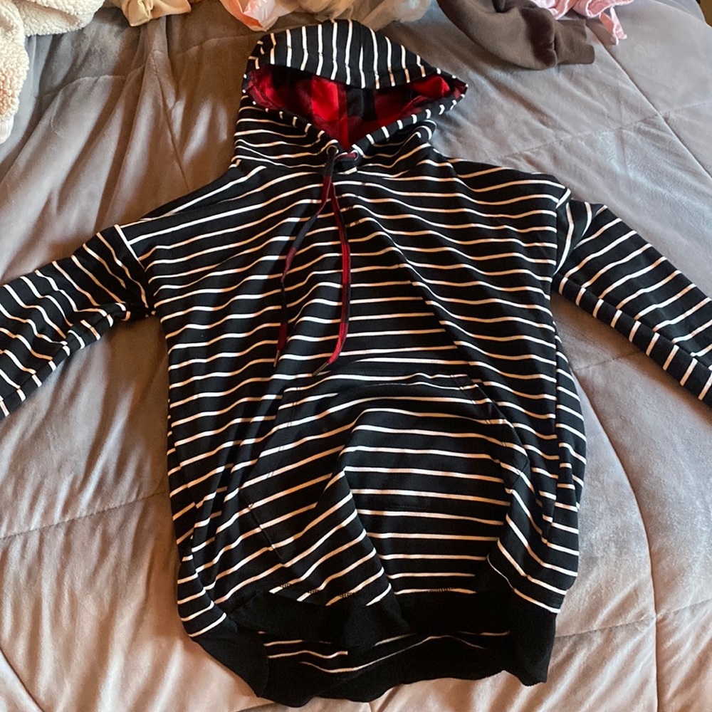 striped/plaid sweatshirt